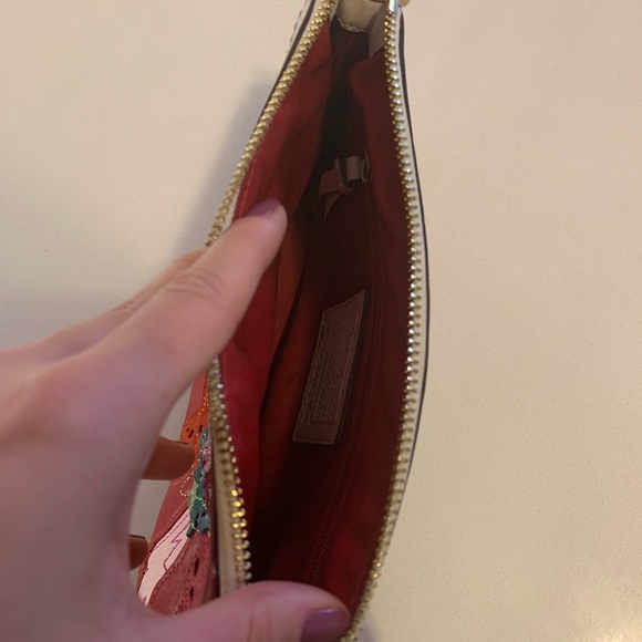 Purse - Picture 4 of 4